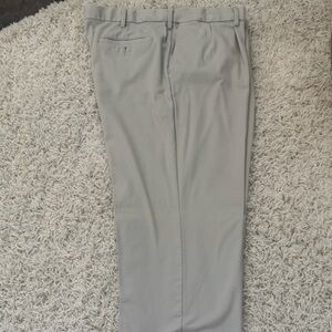 Dockers Flex Comfort Relaxed Pleated Khaki Pants Mens Sz 42X32